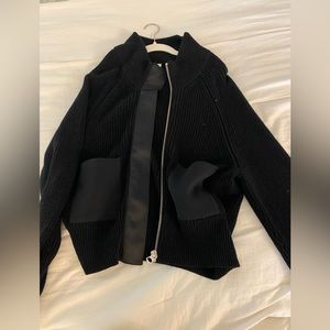 Varley jacket! So comfy. Worn once!